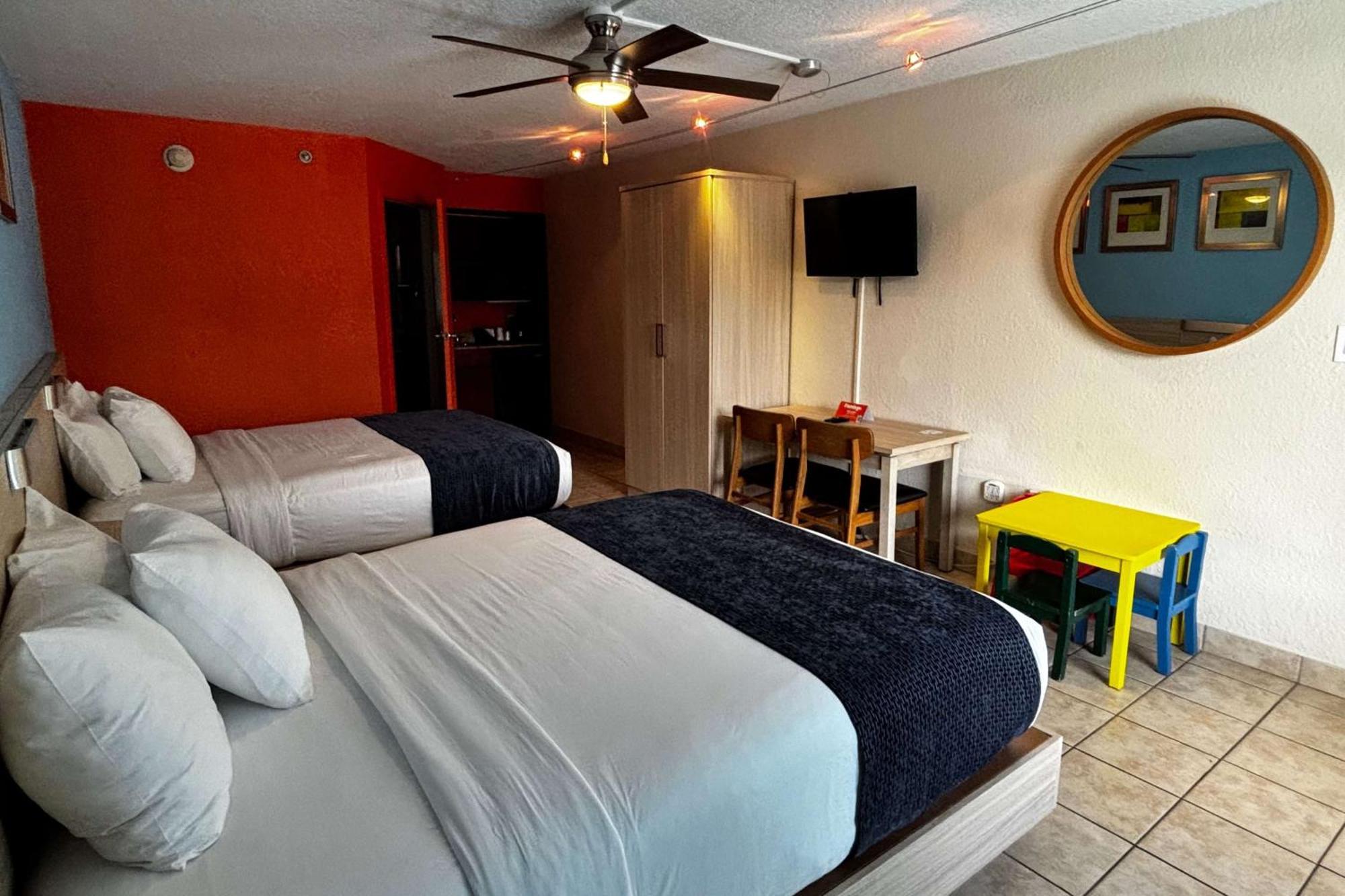 Flamingo Waterpark Resort Kissimmee Bagian luar foto