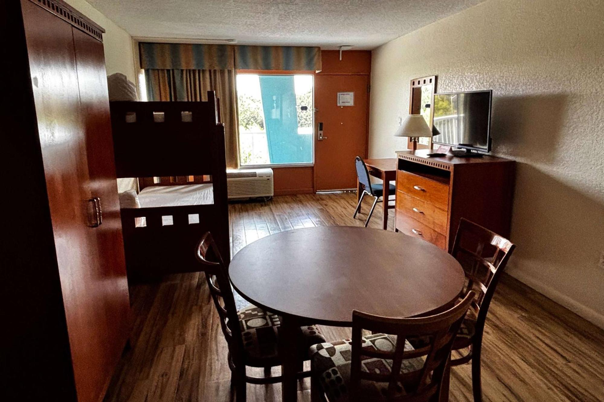 Flamingo Waterpark Resort Kissimmee Bagian luar foto